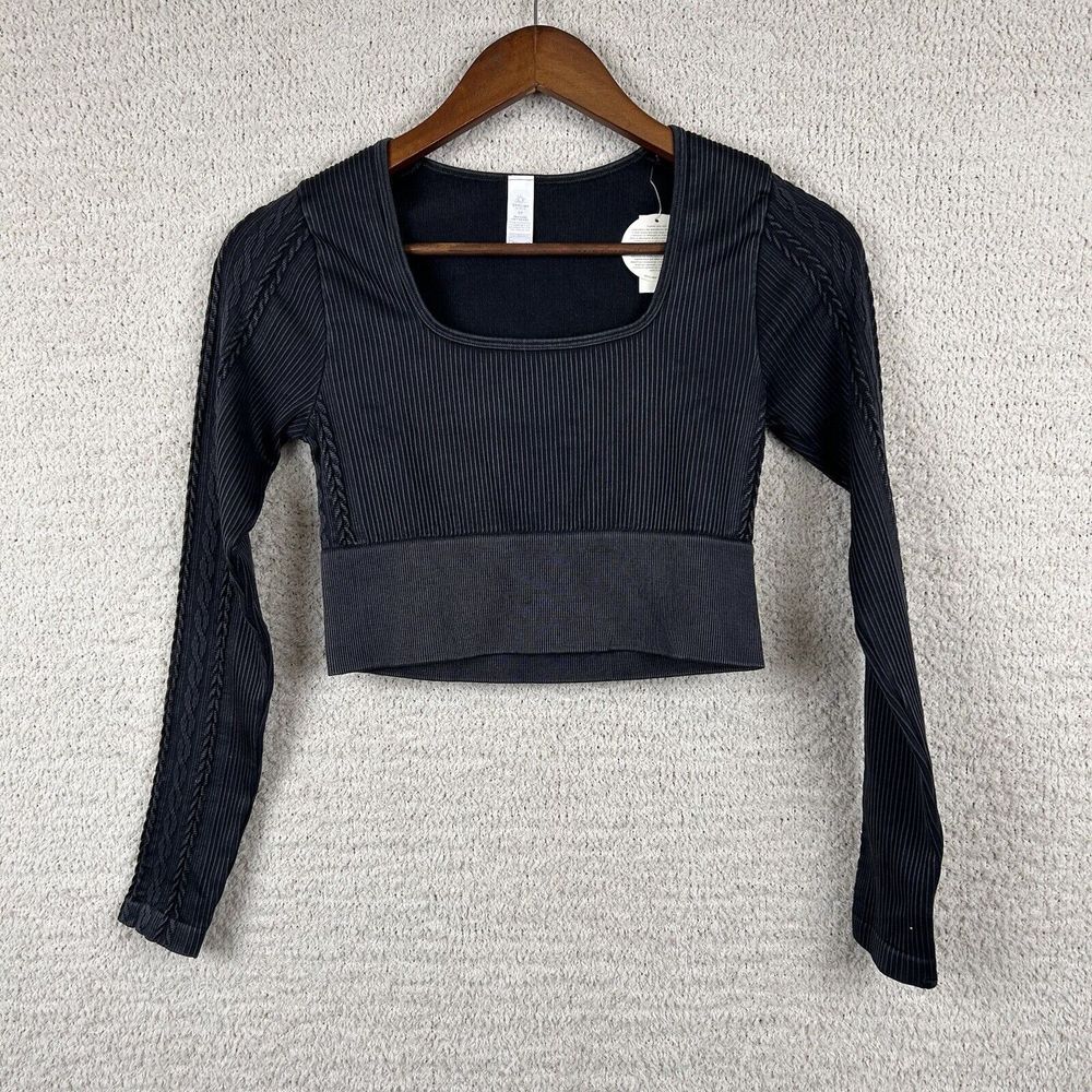 Offline by Aerie Top Womens SP Black‎ Sidewalk Seamless Long Sleeve Cropped Gym